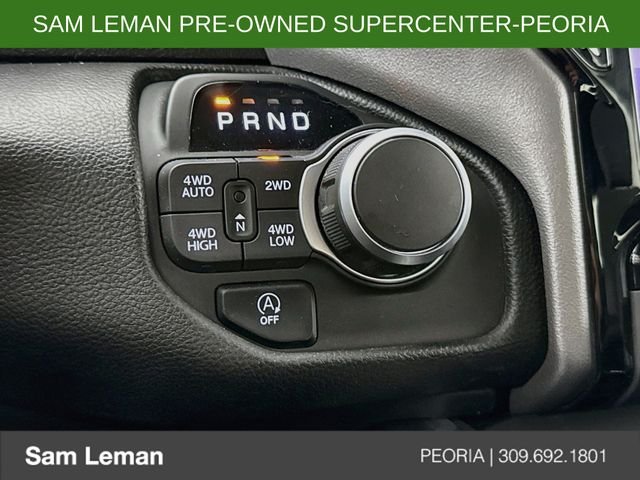Used 2025 White Ram Big Horn/Lone Star image 17