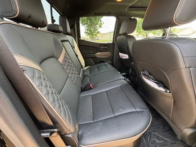 Used 2023 Onyx Black GMC Denali image 4