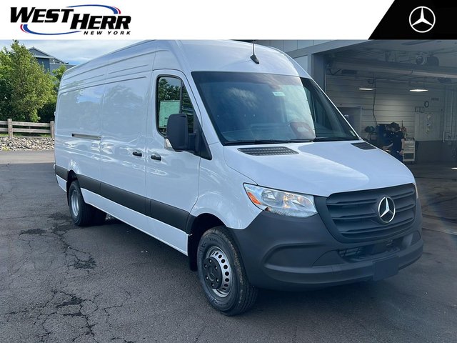 2026 Mercedes-Benz Sprinter Cargo Van Cargo 170 WB