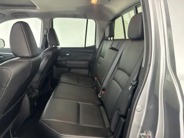 Used 2023 Silver Honda RTL-E image 31