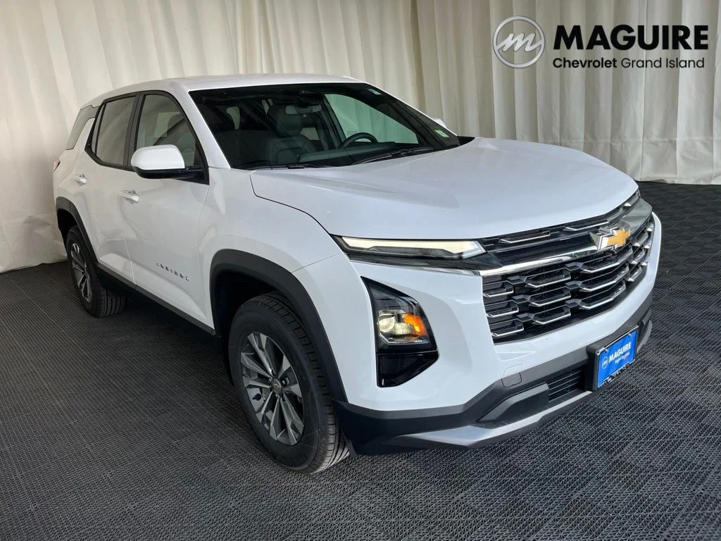 New 2026 White Chevrolet LT image 29