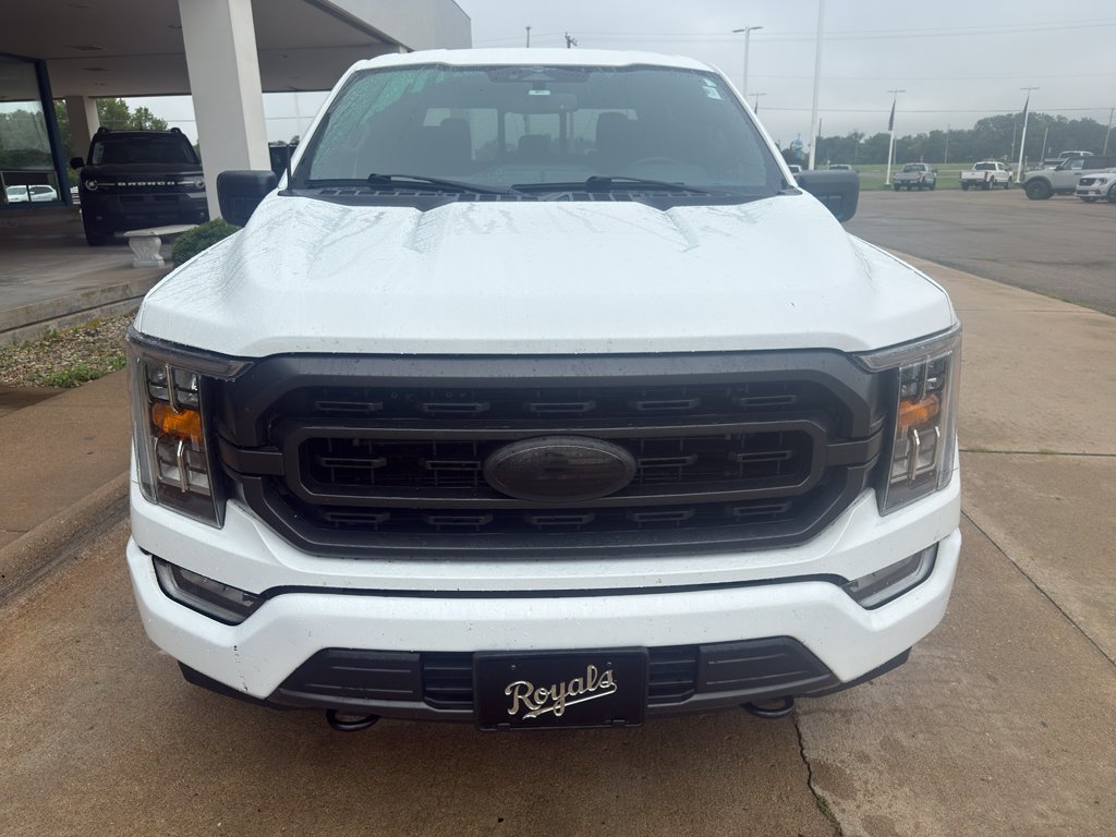 Used 2023 Oxford White Ford XLT image 8