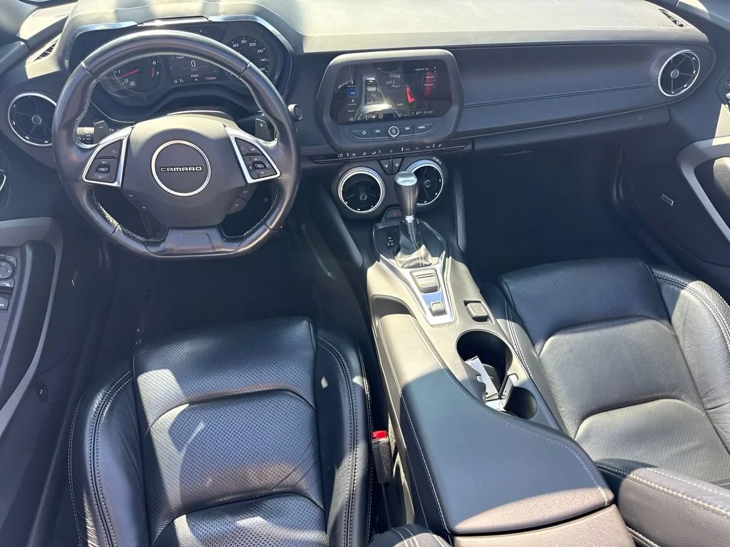 Used 2023 RADIANT RED TINTCOAT Chevrolet LT1 image 13