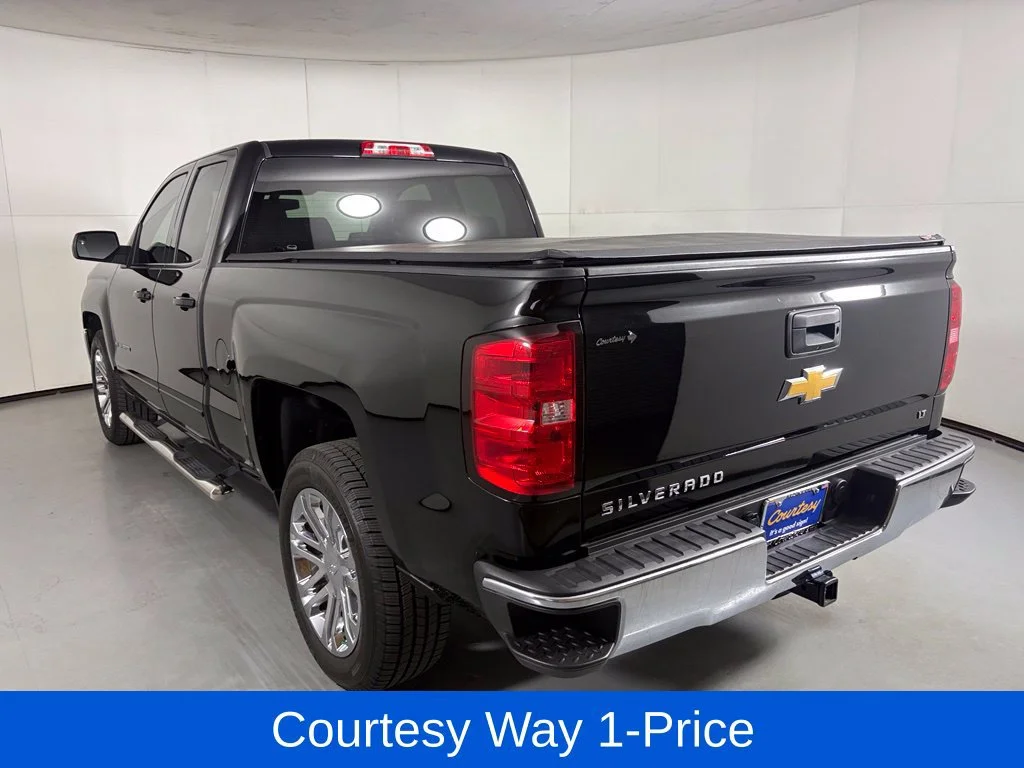 Used 2016 BLACK Chevrolet LT image 8