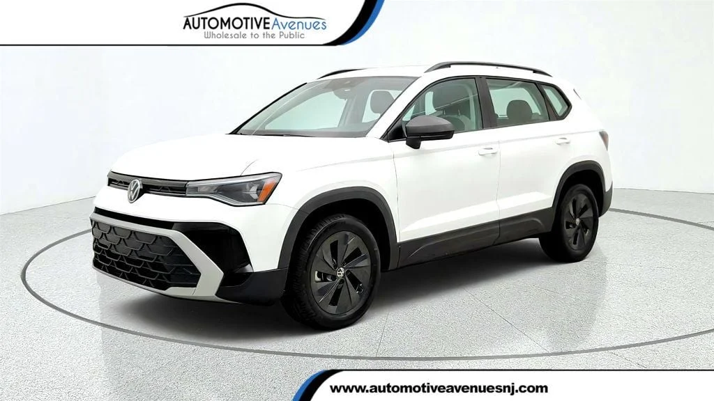 Used 2025 Pure White Volkswagen S FWD image 1