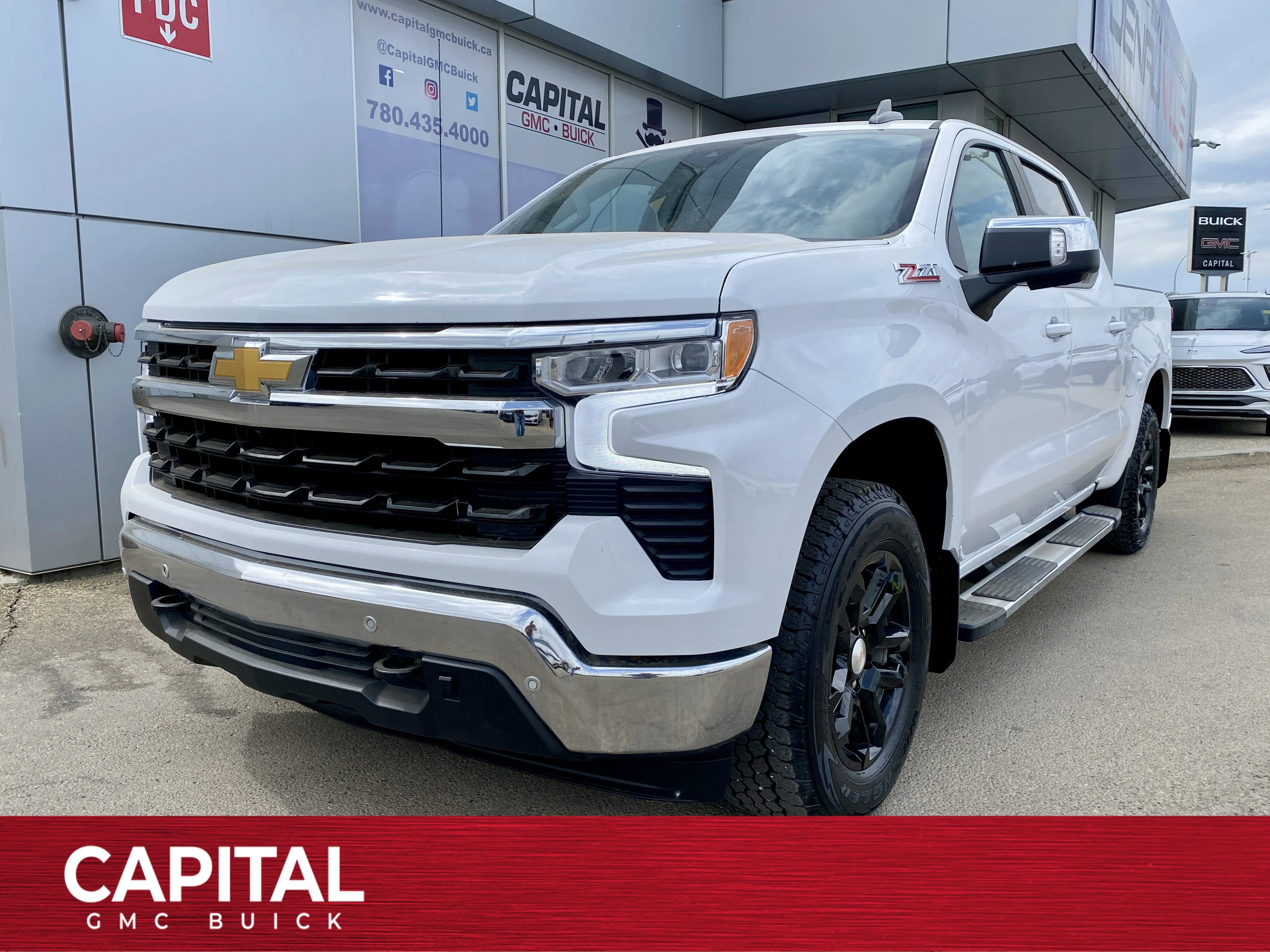Used 2024 White Chevrolet LT Crew Cab * TOW PACKAGE * 360 CAMERA * NAVIGATION * image 1