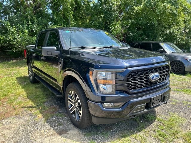 Used 2023 Blue Ford XL image 5