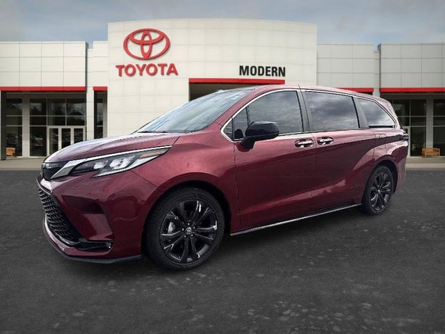 2022 Toyota Sienna XSE