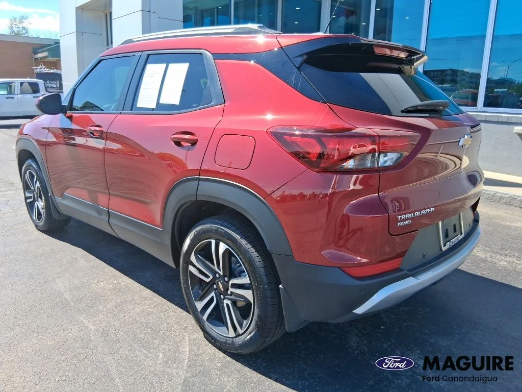 Used 2024 Red Chevrolet LT image 3