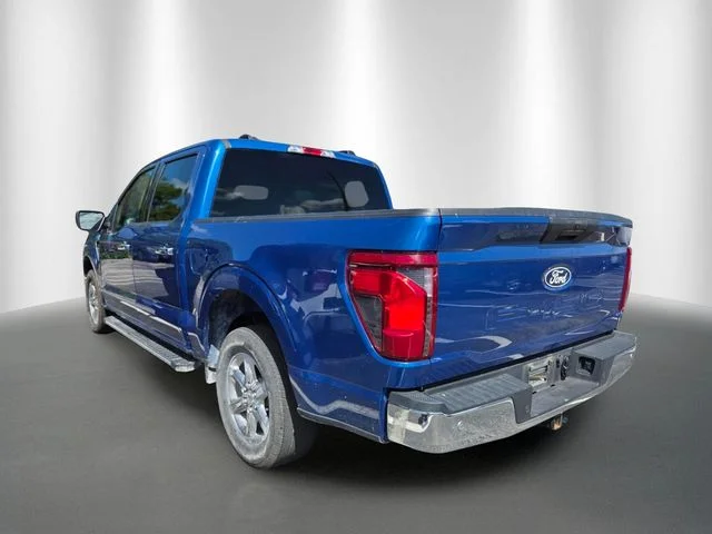Certified Used 2025 Blue Metallic Ford XLT image 2