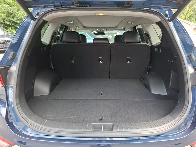 Used 2019 Blue Hyundai Ultimate image 31