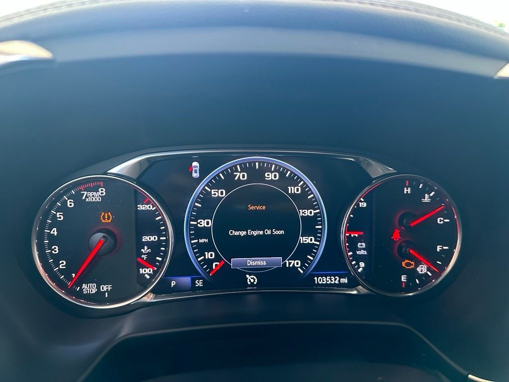 Used 2022 Red Chevrolet Premier image 40