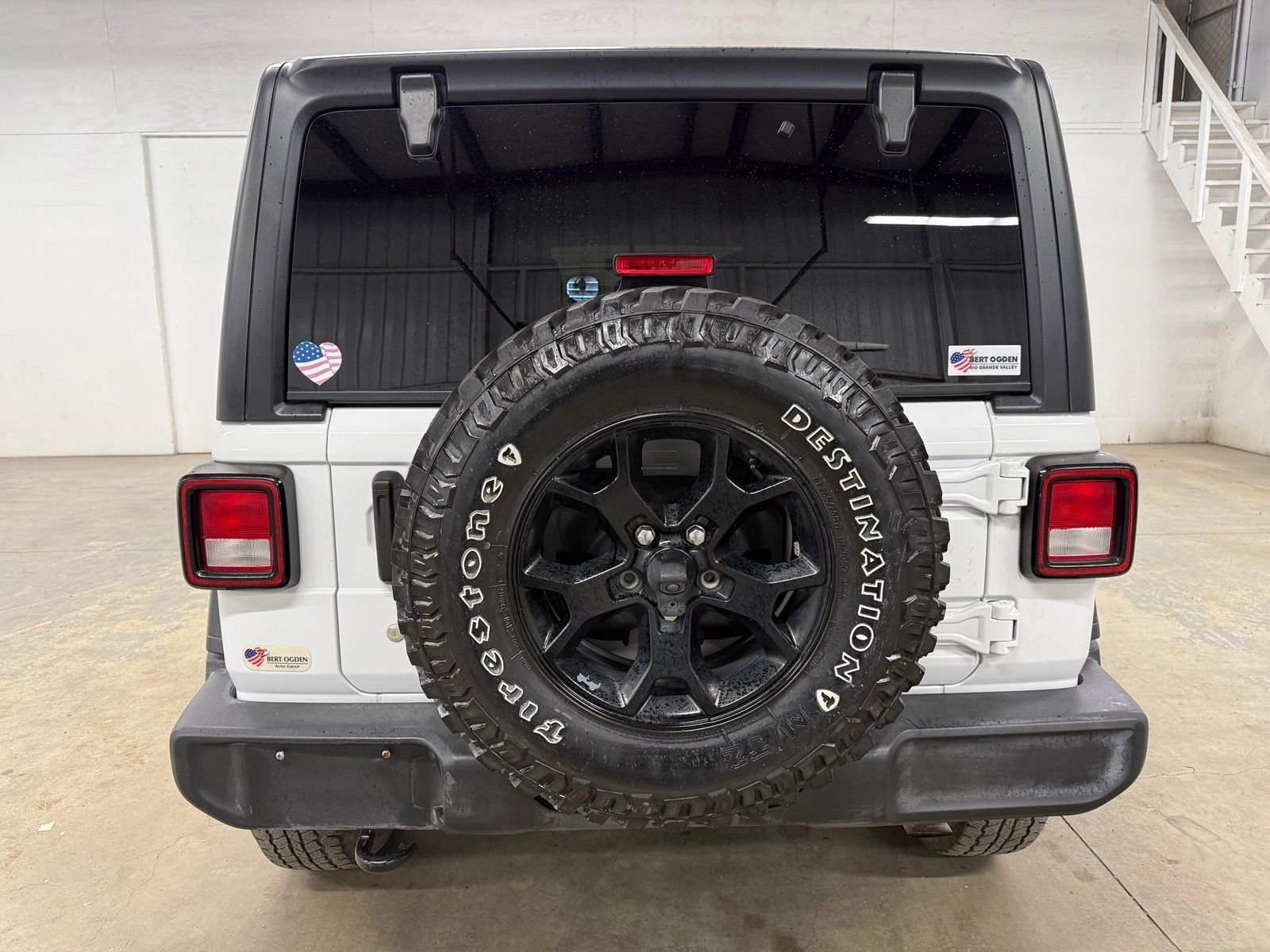 Used 2020 White Jeep Unlimited Willys image 8