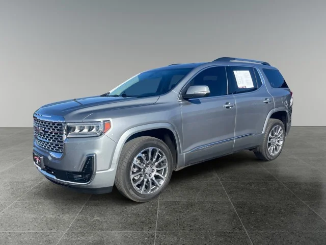 2023 GMC Acadia Denali FWD's photo