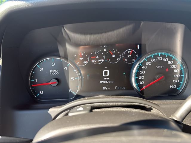 Used 2017 Silver Chevrolet Premier image 18