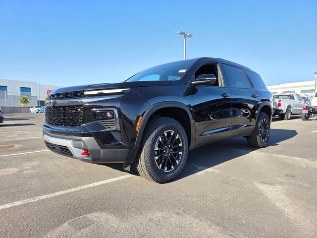 New 2026 Mosaic Black Metallic Chevrolet Z71 image 2