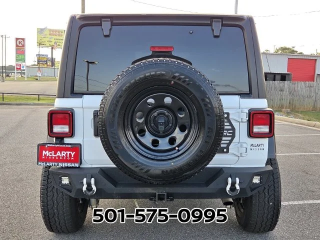 Used 2023 White Jeep Sport S image 8