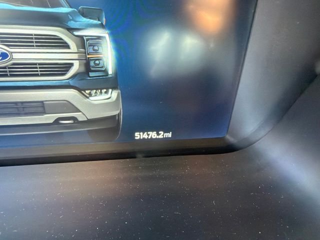 Used 2022 Black Metallic Ford Lariat image 6
