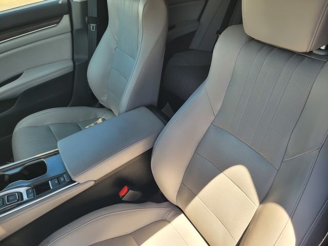 Used 2018 Gray Honda Touring 2.0T image 13
