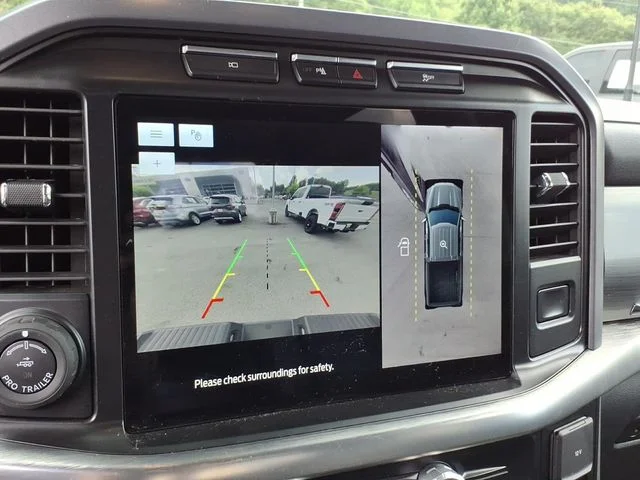 Used 2023 Blue Ford Lariat image 28