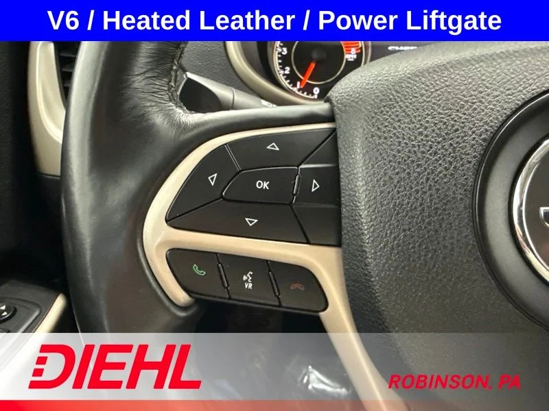 Used 2018 Blue Jeep Limited image 25
