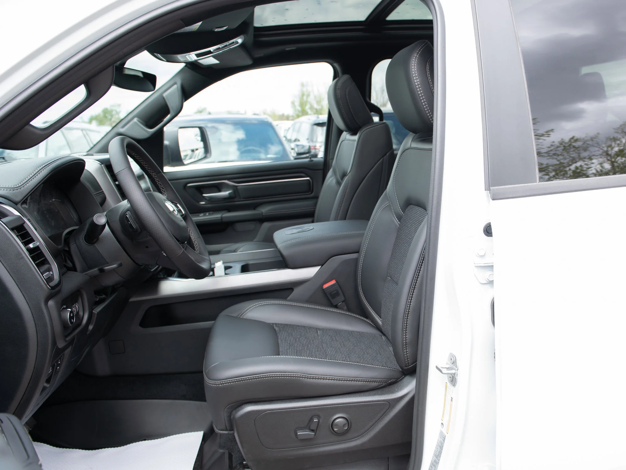 New 2026 White RAM Sport* image 21
