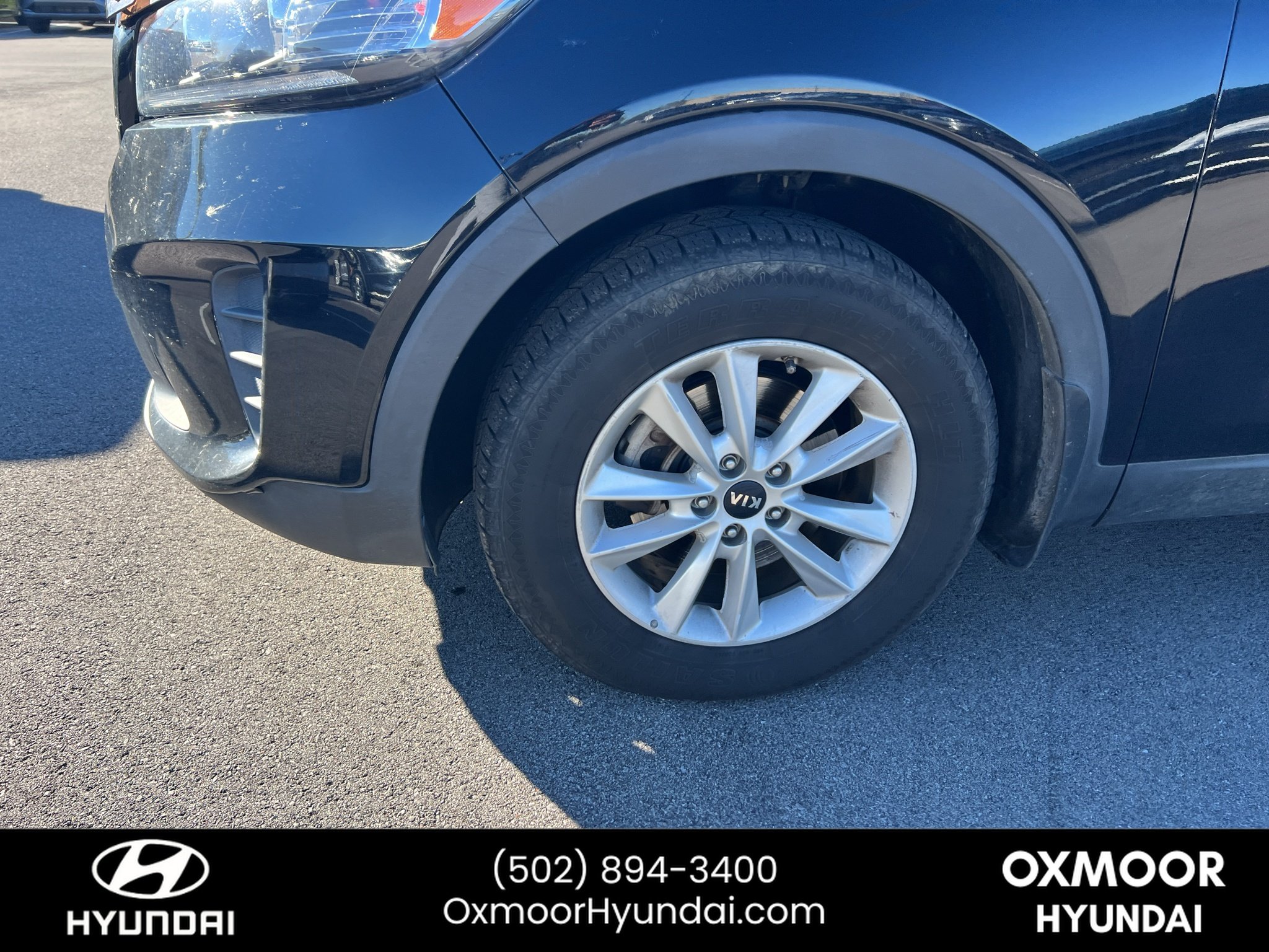 Used 2020 Ebony Black Kia L image 4