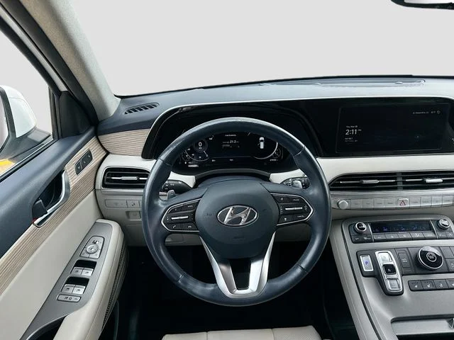Used 2021 White Hyundai Limited image 25