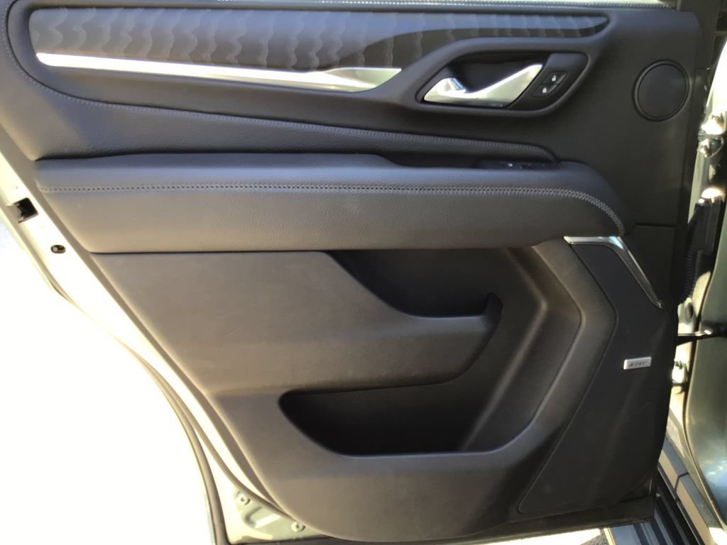 2024 GMC Yukon Denali - Photo 32