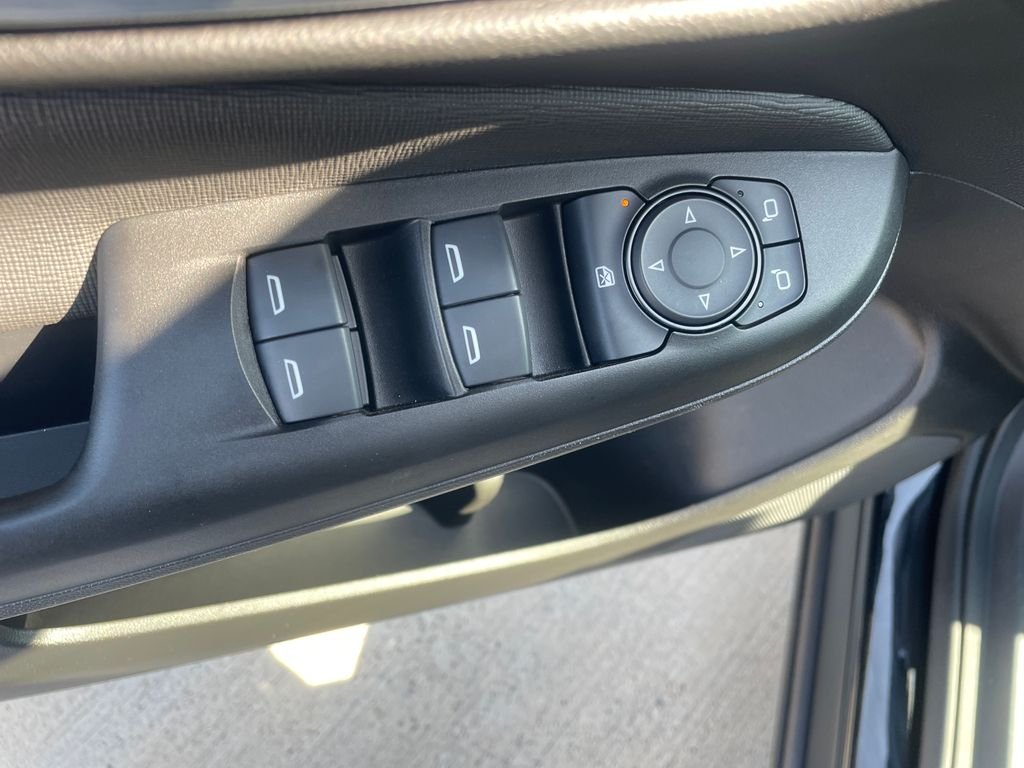 Used 2025 Black Buick Preferred image 22