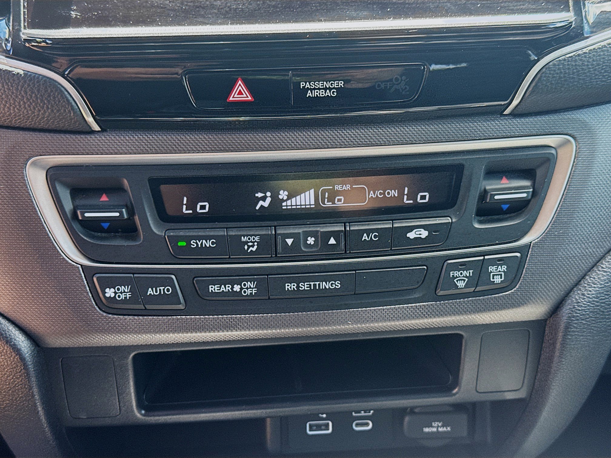 2025 Honda Ridgeline Sport - Photo 14