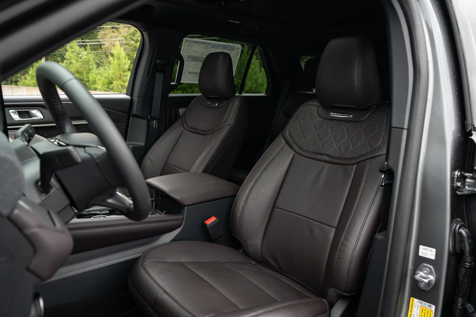 New 2027 Carbonized Gray Metallic Ford Platinum™ image 27