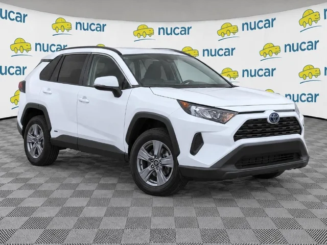 2022 Toyota RAV4 Hybrid LE