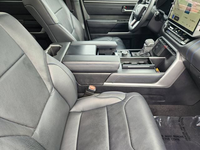 Used 2025 White Toyota Platinum Hybrid image 19