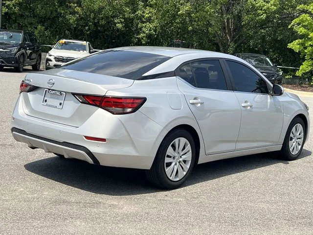 Used 2023 Silver Nissan S image 13