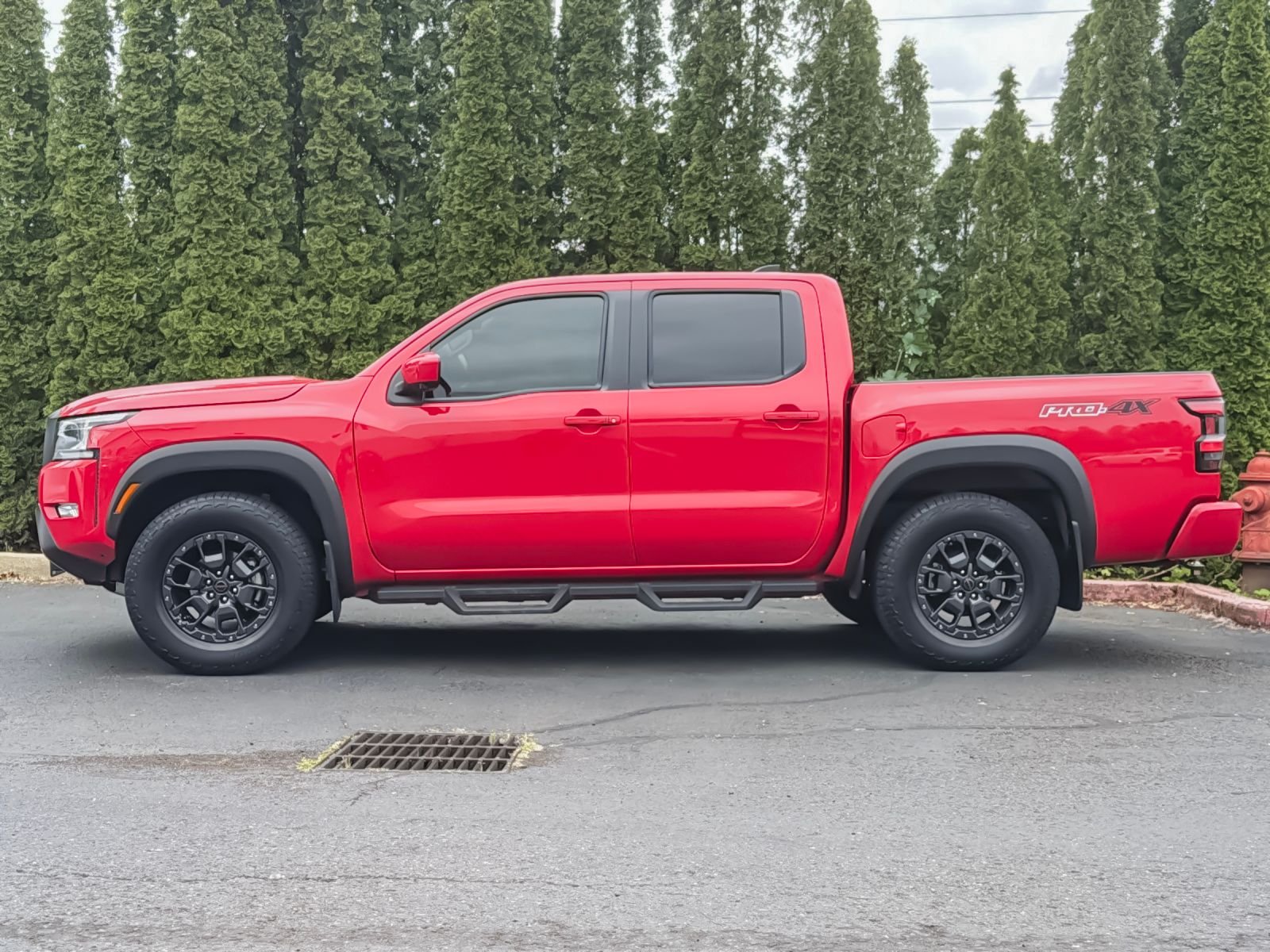 Used 2023 Red Nissan PRO-4X image 7