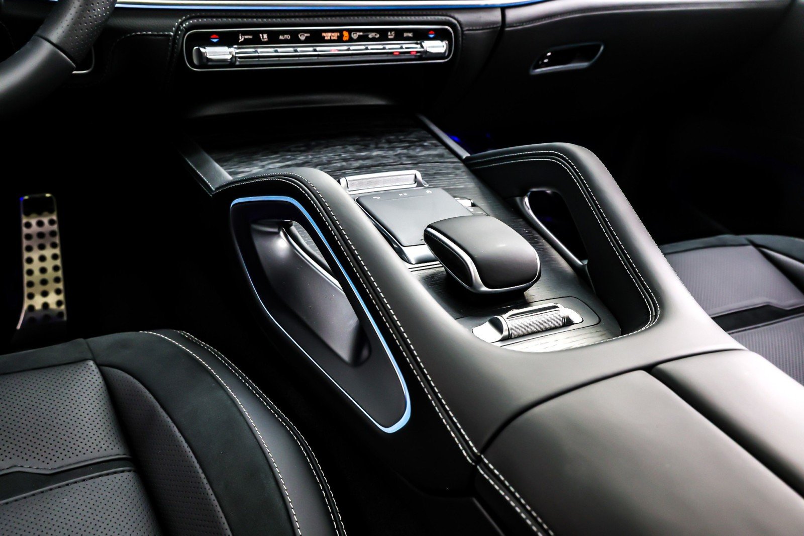 New 2026 MANUFAKTUR Mystic Blue Metallic Mercedes-Benz AMG® GLE 53 4MATIC+ SUV image 6