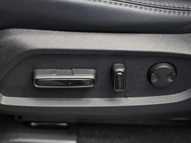 2025 Honda Pilot Touring - Photo 25