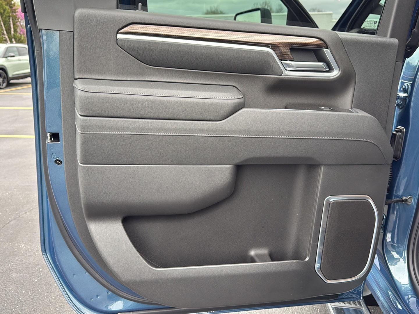 New 2026 Lakeshore Blue Metallic Chevrolet LT image 20