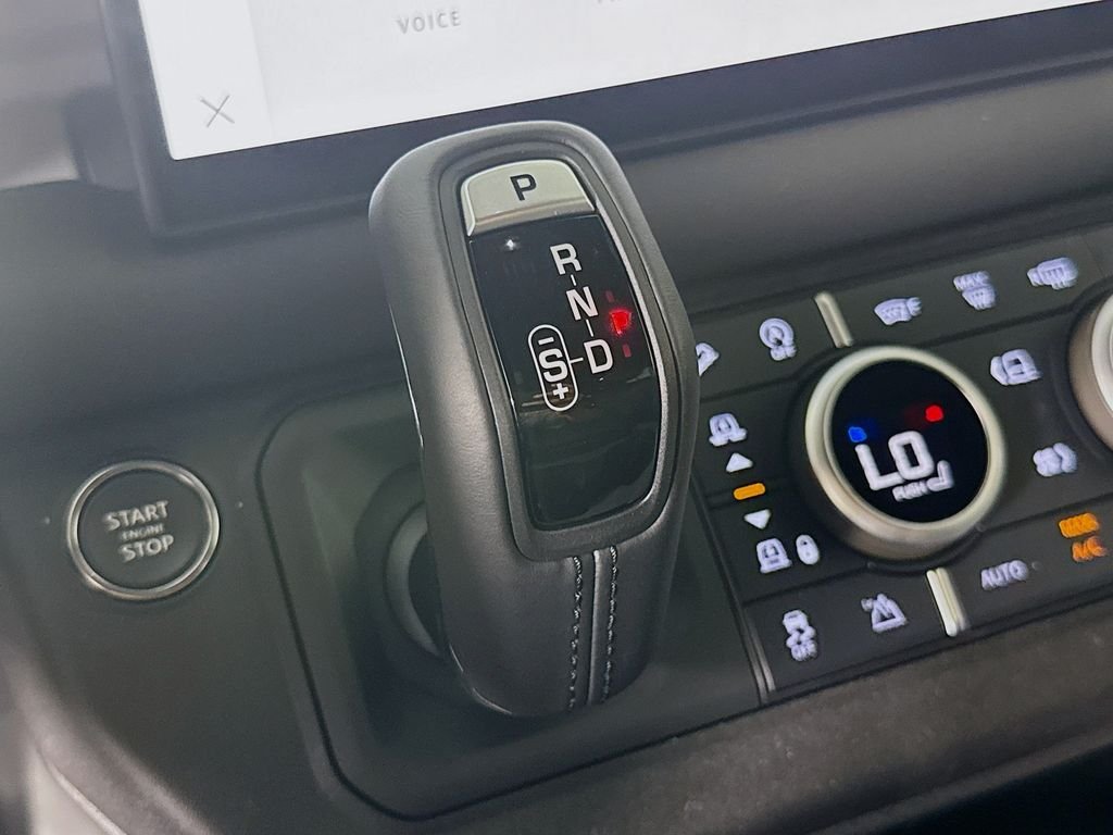 2025 Land Rover Defender V8 - Photo 19