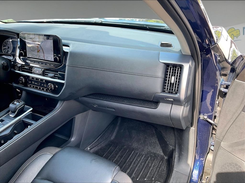Used 2023 Deep Ocean Blue Pearl Nissan SL image 12