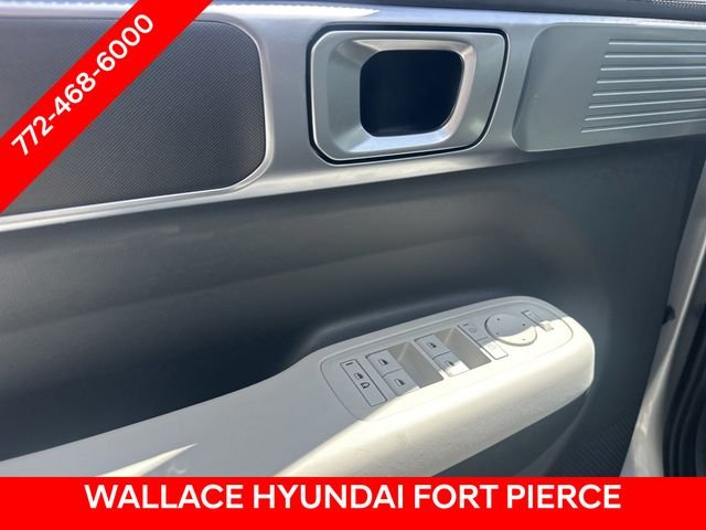 Used 2025 Silver Hyundai SE image 17