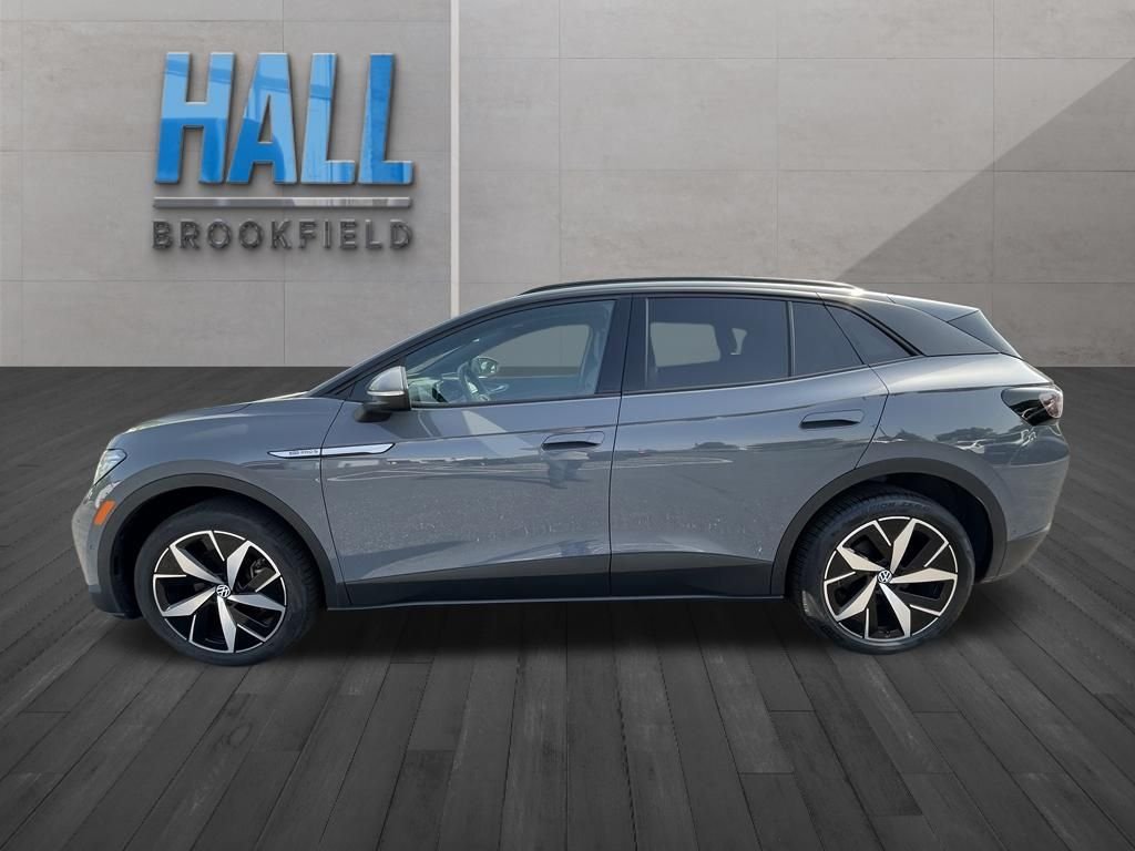 Certified 2023 Volkswagen ID.4 PRO S with VIN 1V2WNPE88PC040062 for sale in Brookfield, WI