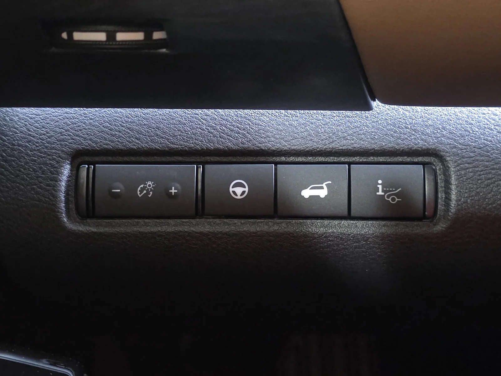 New 2026 Boulder Gray Pearl Nissan Platinum image 27