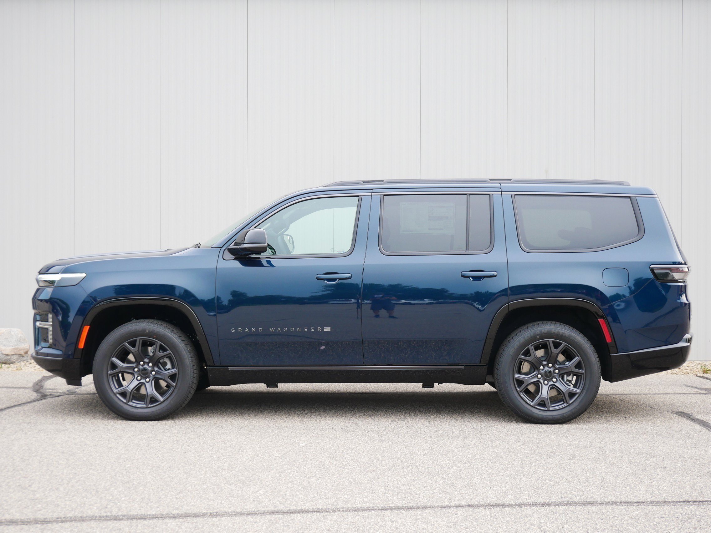 New 2026 Fathom Blue Pearl-Coat Exterior Paint Jeep Limited Altitude image 2