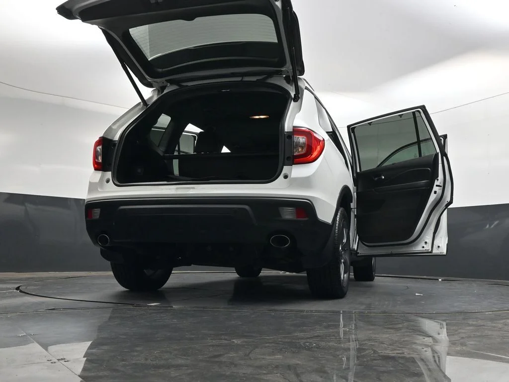 Used 2020 Platinum White Pearl Honda Touring image 53