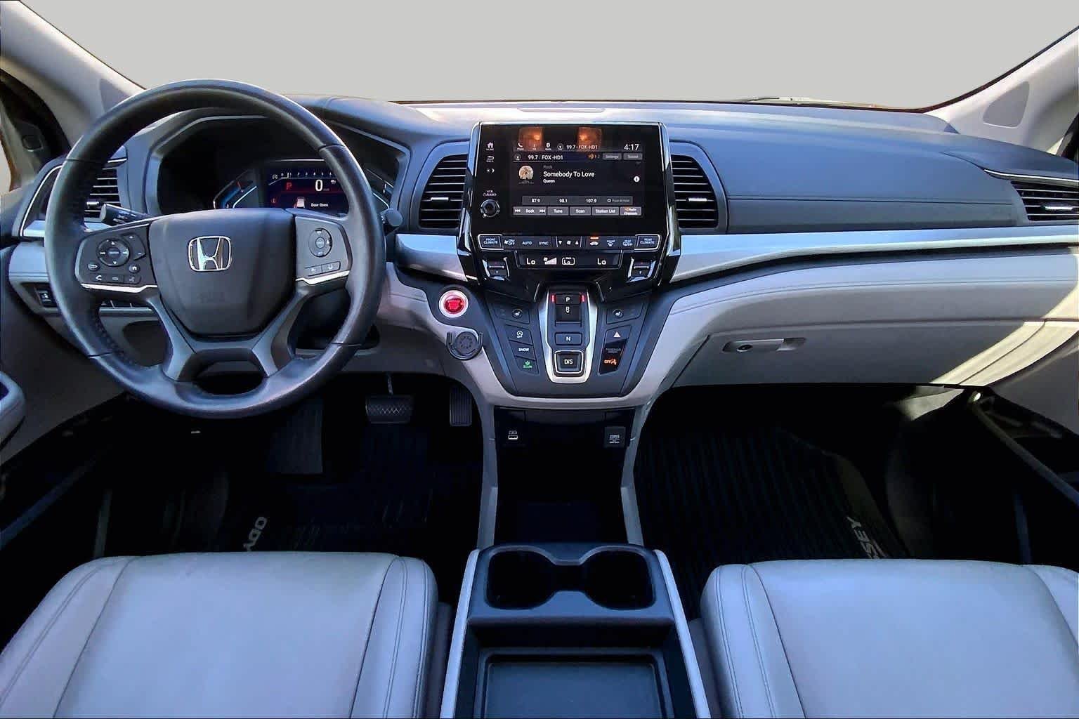 Used 2022 Obsidian Blue Pearl Honda EX-L image 15