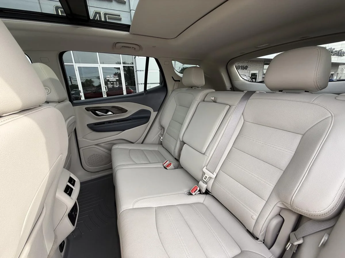 Certified Used 2023 Red GMC Denali Awd image 18