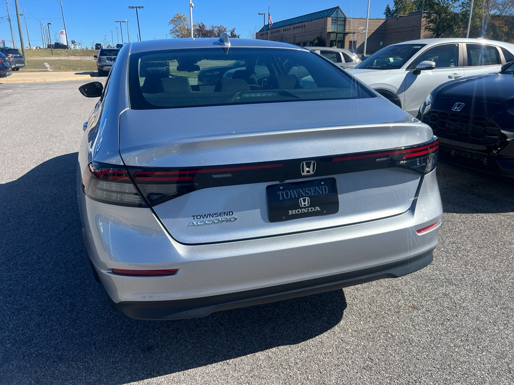 2024 Honda Accord 1.5T EX photo 3