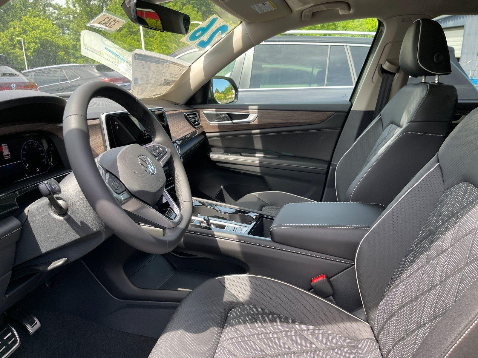New 2026 Avocado Green Pearl Volkswagen 2.0T SEL Premium R-Line image 15
